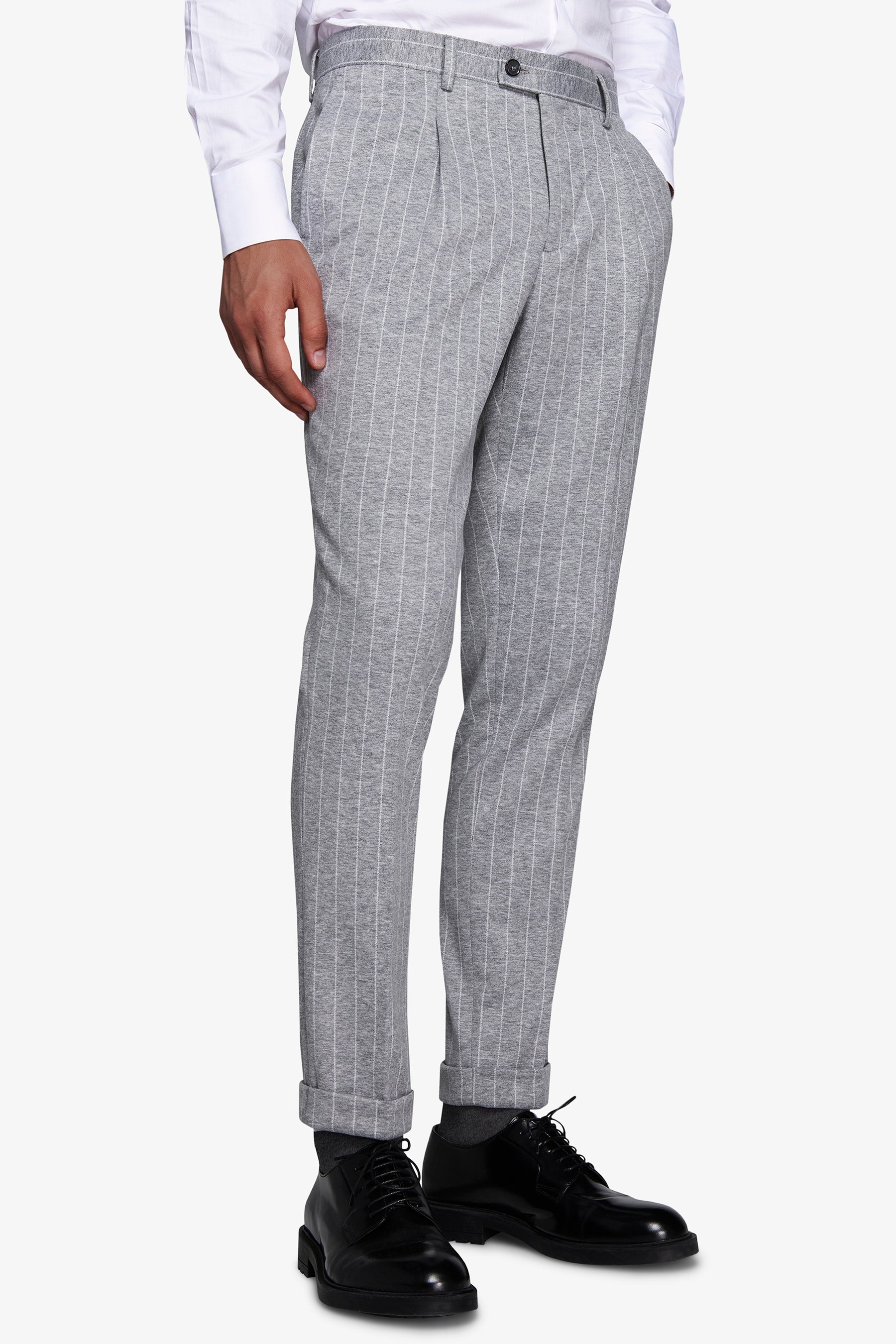 Hellgraue Nadelstreifenhose