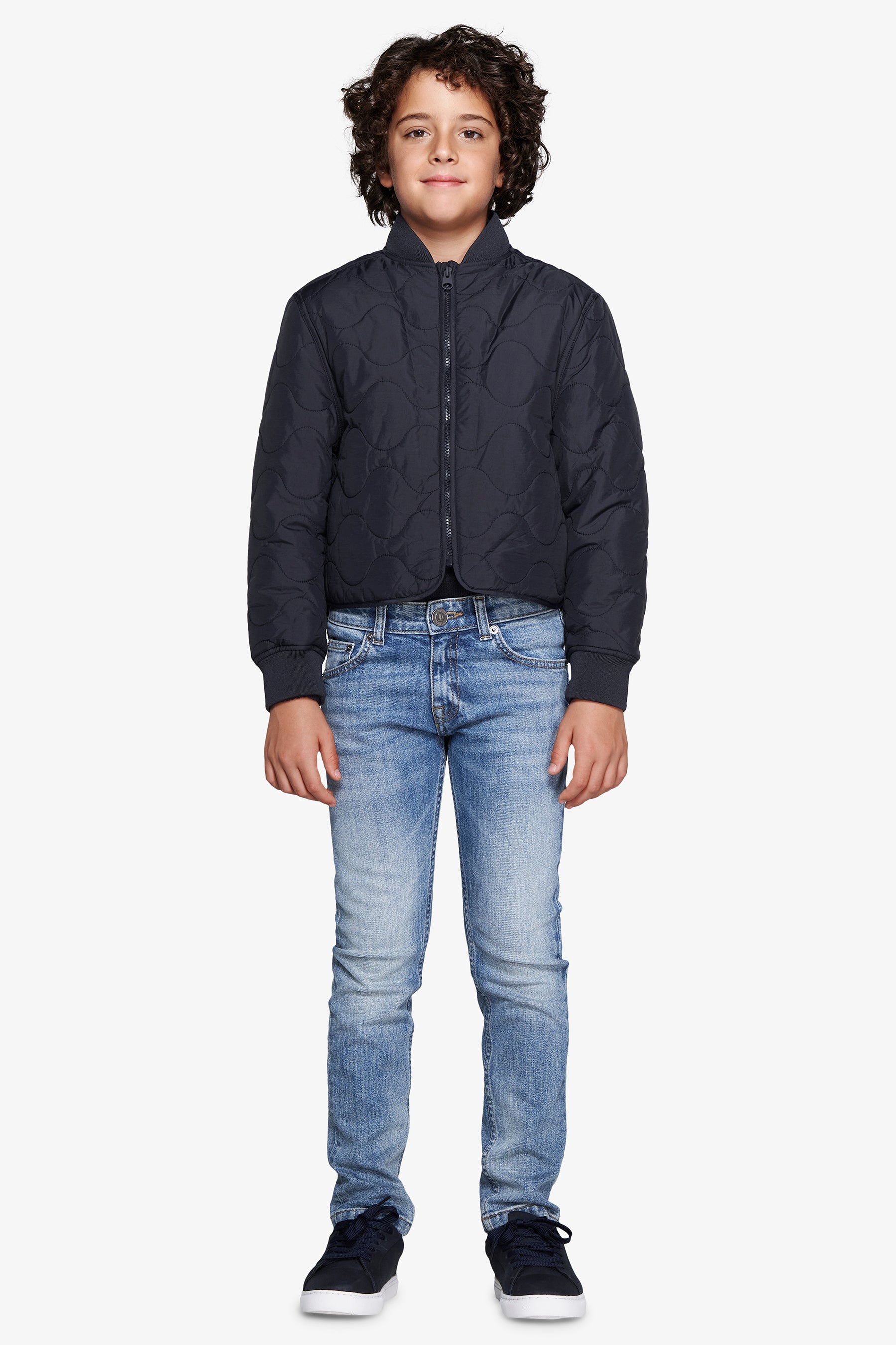 Cazadora bomber con pespunteado en forma de ondas horizontales azul Kids