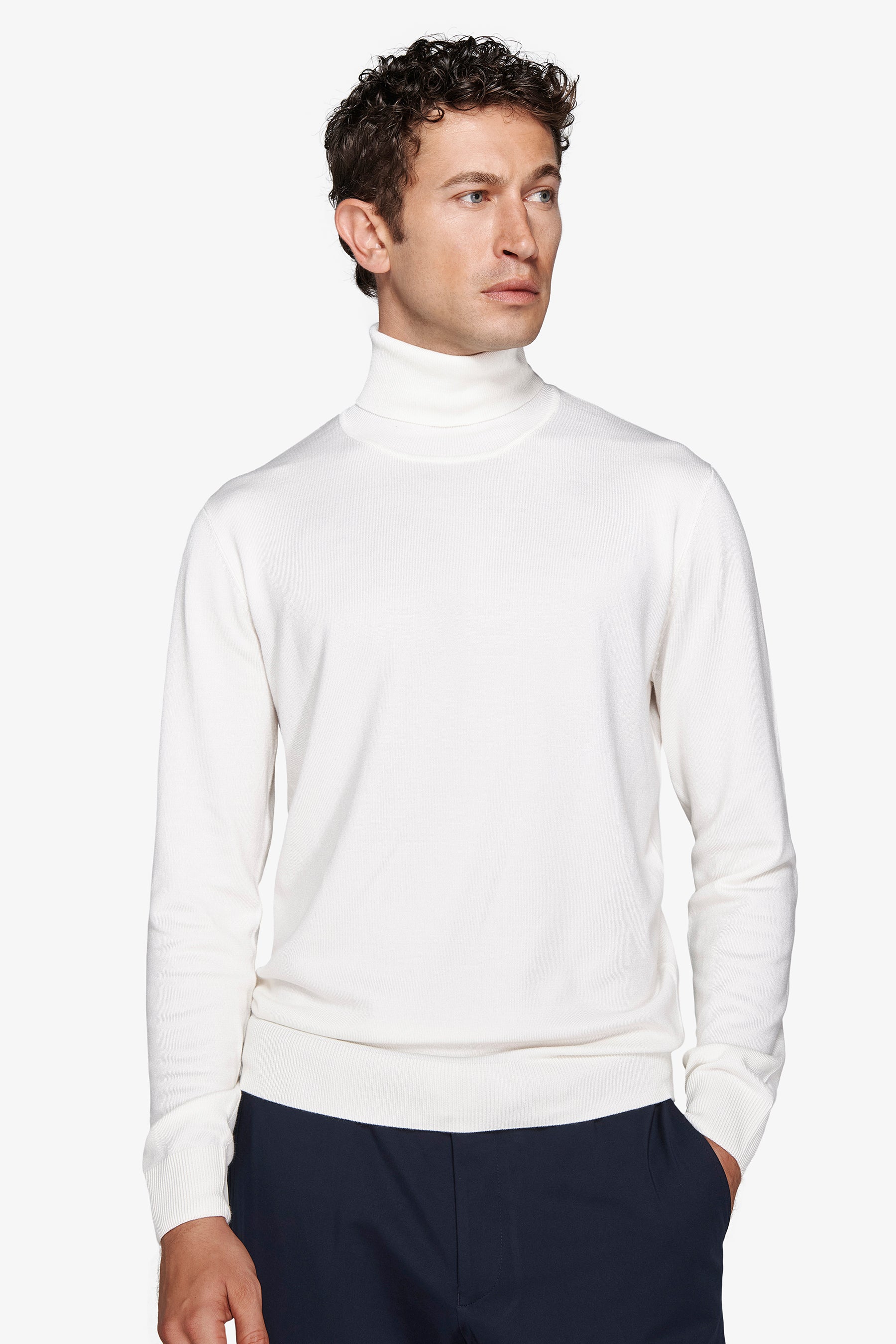 Cream basic turtleneck