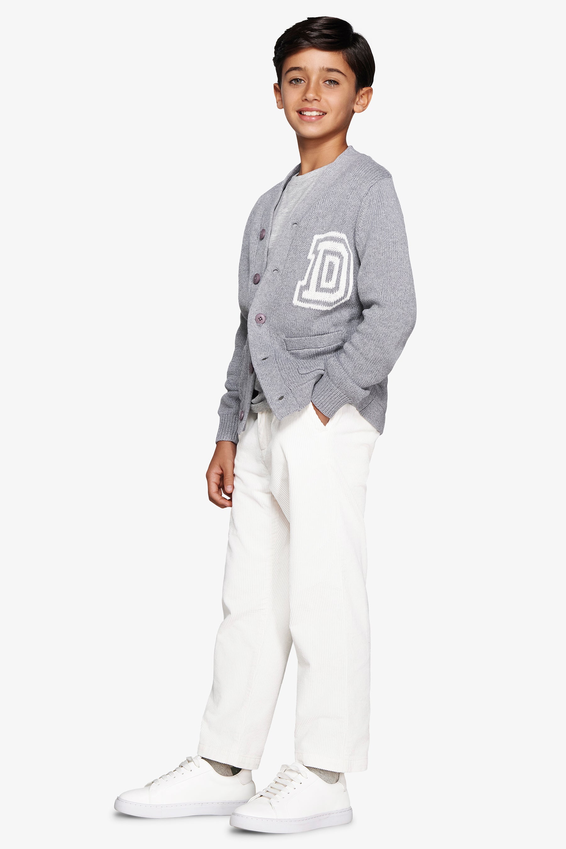 Cárdigan infantil gris medio con cuello en V