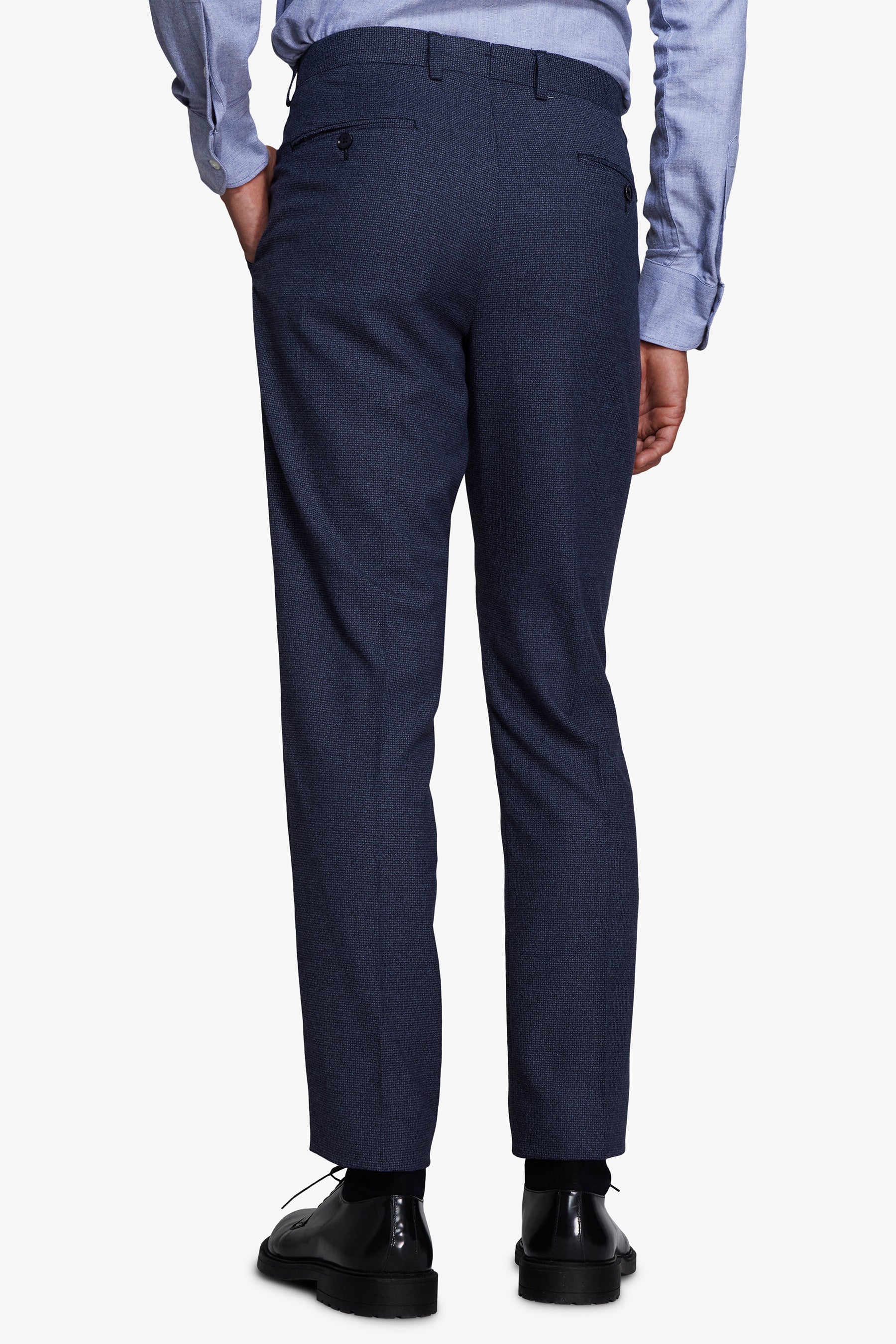 Babyblaue Hose mit Hahnentrittmuster